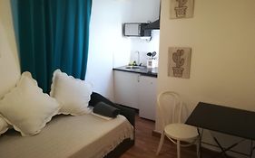 Hostal The Monkey Room